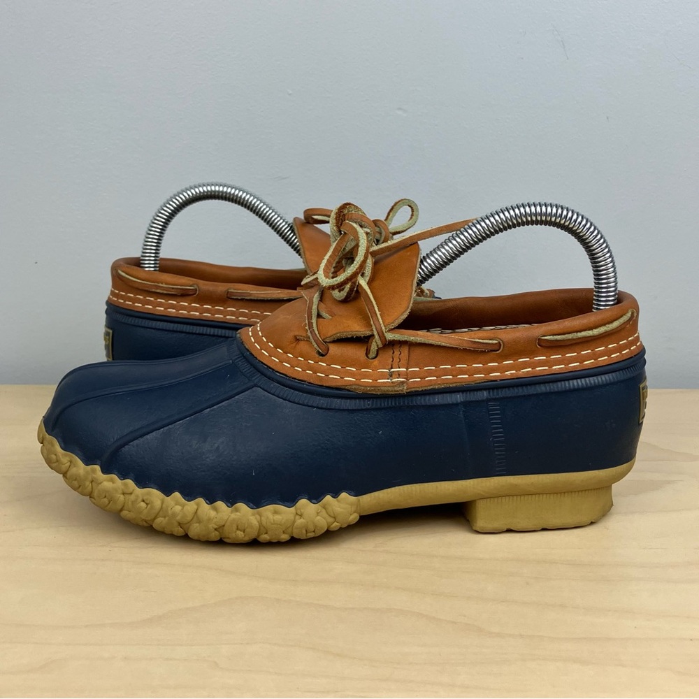 L.L. Bean Women’s Size 6.5 W+ Duck Boot Rubber Moc Brown & Navy Slip On Shoes - Picture 3 of 11